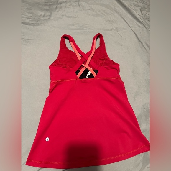 Lululemon Stash N Run Tank - Picture 3 of 8